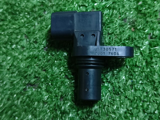  Mazda J5T30571