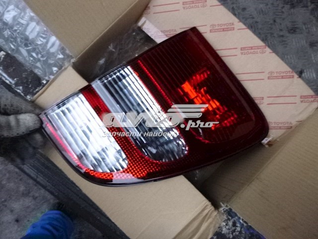 Купити 8158060070 Toyota Ліхтар задній внутрішній правий