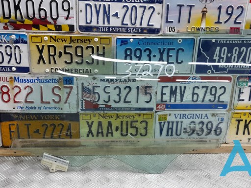 Купити 82410D5010 Hyundai/Kia Скло та ущільнювачі скла вітрового правого/лівого