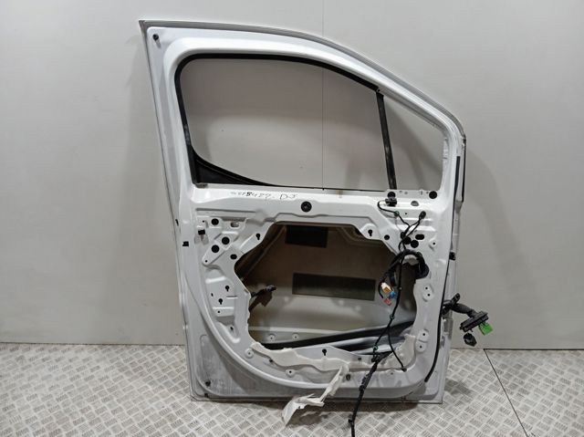 Двері передні, ліві Peugeot/Citroen 9843490080 ціна, від 422.25 USD