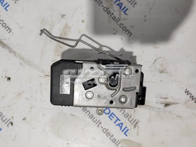 Замок задньої лівої двостулкової двері 905033916R Renault (RVI)