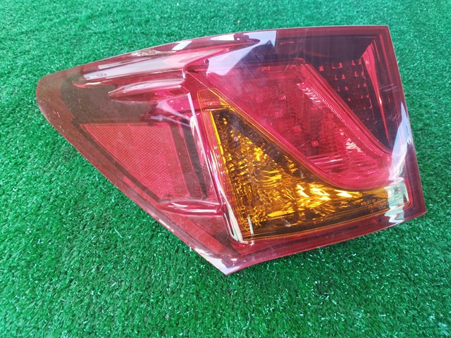8156130C80 Toyota Ліхтар задній лівий, внутрішній