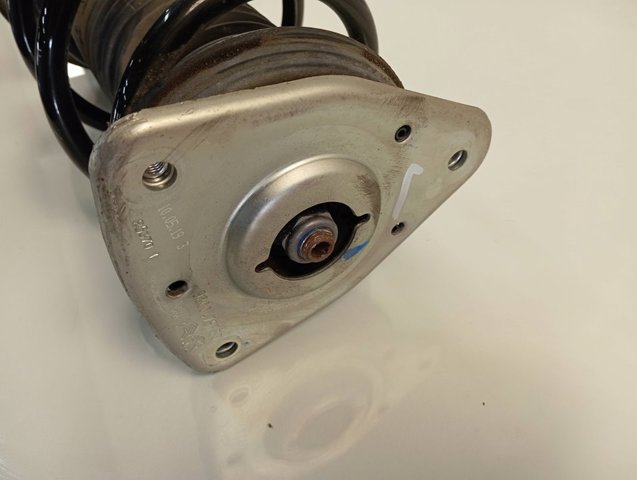 Стойка амортизатора передняя Peugeot/Citroen 9833305980 ціна, від 97.39 USD
