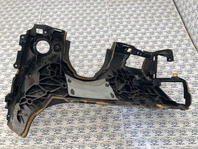  Mercedes A2116800187