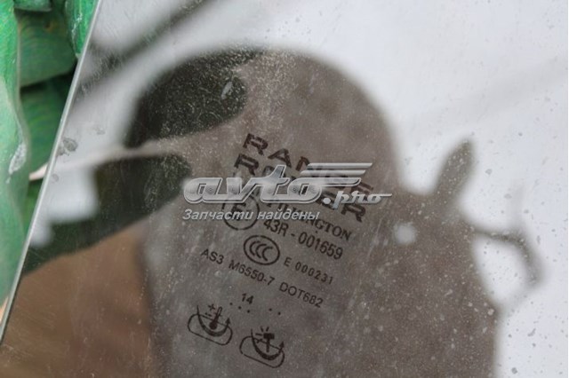 LR034301 Land Rover Скло задньої двері правої