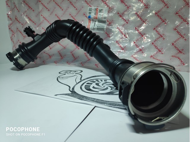 Шланг/патрубок интеркуллера Kamoka 7910653 ціна, від 147.76 USD