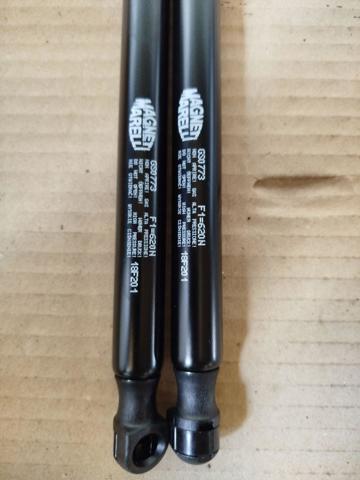 Амортизатор кришки багажника Magneti Marelli GS0773