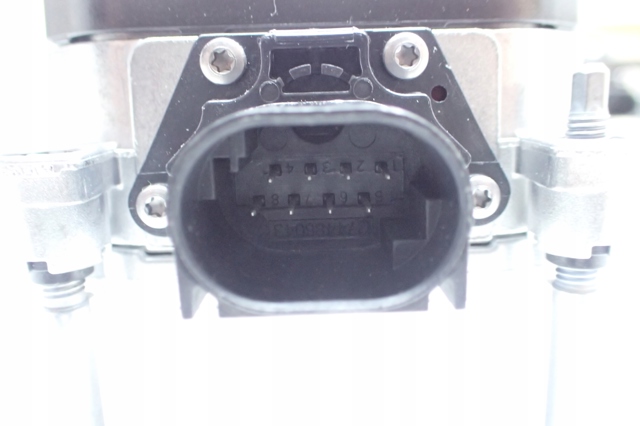  Porsche 95B907567H
