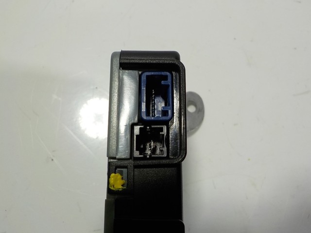 Купити 86740YP010 Toyota 
