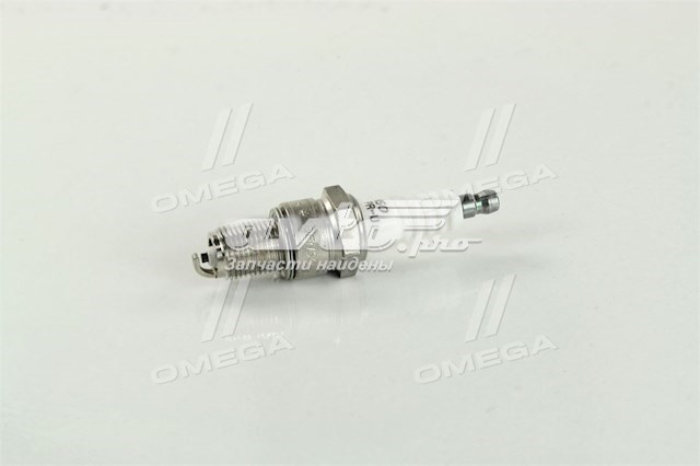 Свічки автомобільні Denso W16EPRU4 ціна, від 2.50 USD