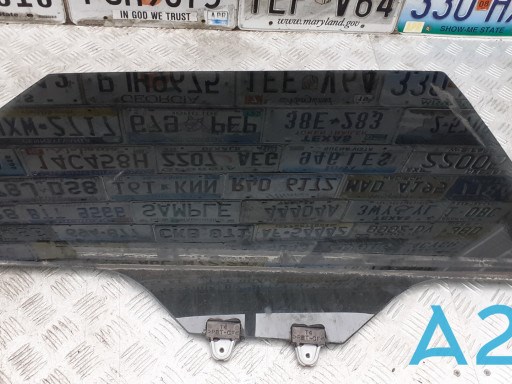 Вікно задніх дверей Mazda TK4872510