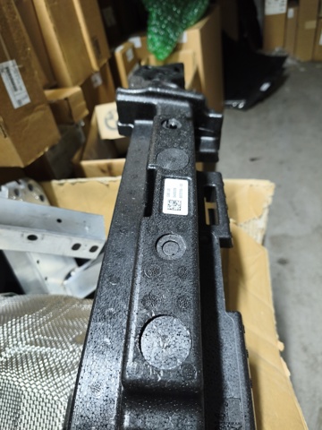 51118072755 BMW Наповнювач бампера переднього