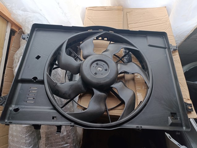 Купити 41H123W1 Polcar Дифузор радіатора охолодження, в зборі з двигуном і крильчаткою