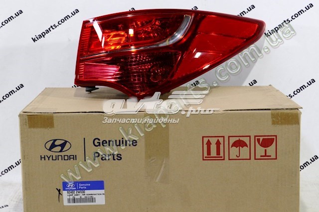 Купити 924022W030 Hyundai/Kia Ліхтар задній правий, зовнішній