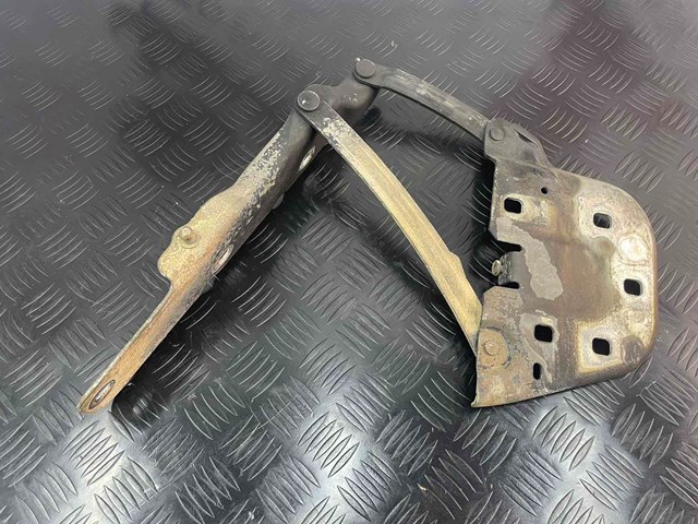 Завіса капота ліва Land Rover LR111645 ціна, від 69.68 USD