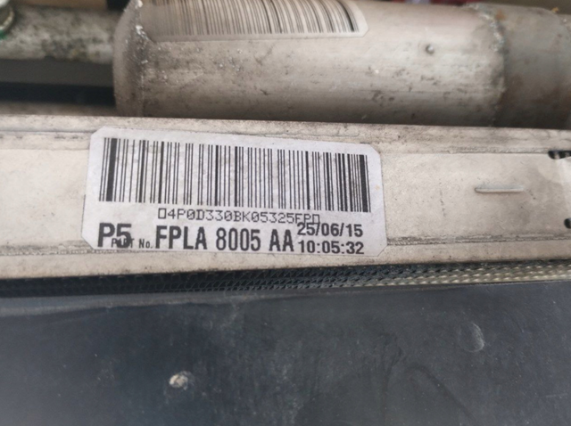 Радіатор основний Land Rover LR062425 ціна, від 253.70 USD