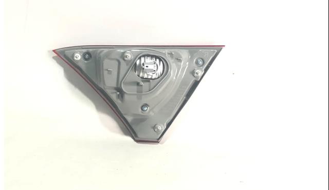 FP7068F3E Depo/Loro/Abakus Задня ліва внутрішня фара