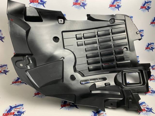 Купити LR116779 Land Rover Підкрилок переднього крила, правий передній
