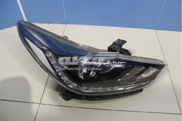 92102H5100 Hyundai/Kia Основна фара - вставка