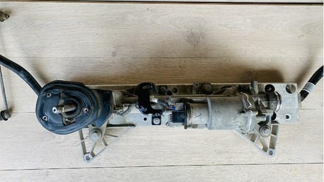 Кермова рейка Chrysler 68525334AA