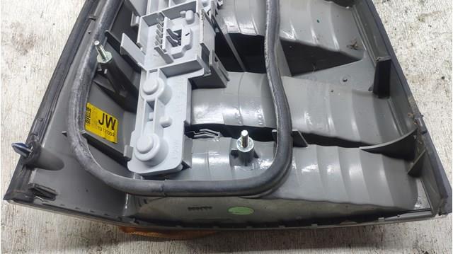 Задній правий стоп Opel 93175446