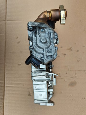  BMW 11718477659 ціна, від 152.27 USD