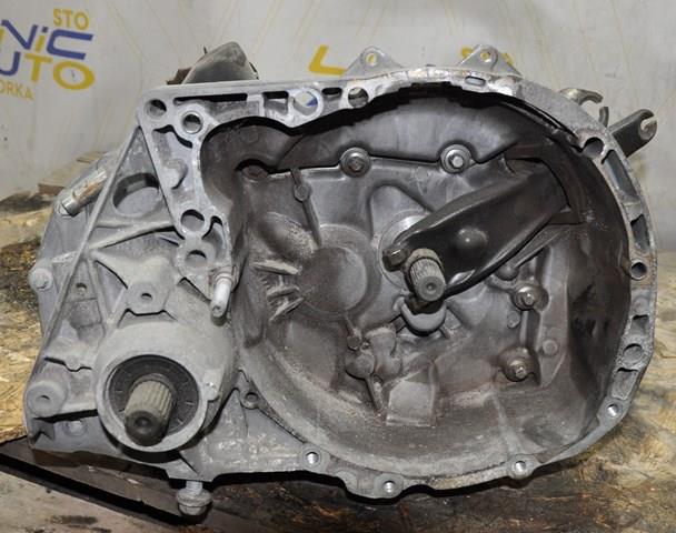 JH3055 Renault (RVI) 