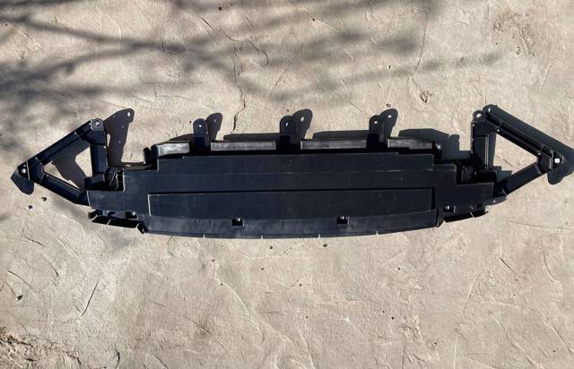Кенгурятник Toyota 5261833070 ціна, від 54.38 USD