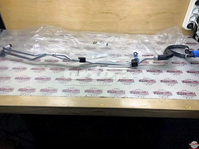 Купити LR035554 Land Rover Трубка масляного радіатора АКПП, здвоєна