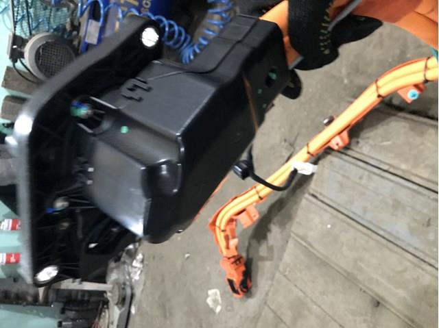 145688600D Tesla 