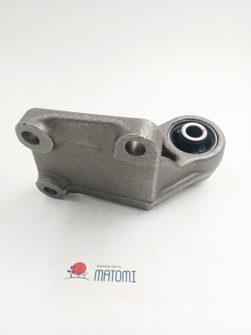 Купити MR961407 Matomi Кронштейн/траверса заднього редуктора, ліва