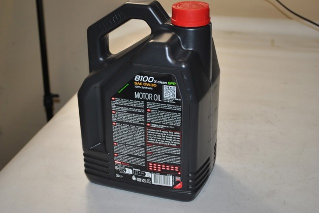 111678 Motul Масло двигуна