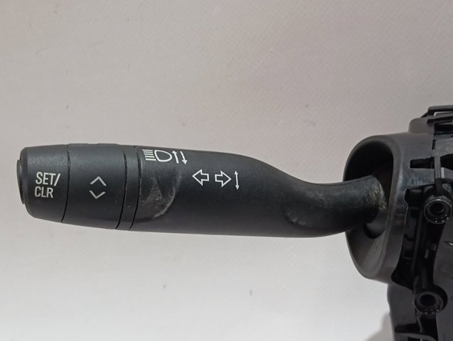 Перемикач підрульовий на Opel Corsa F P2JO