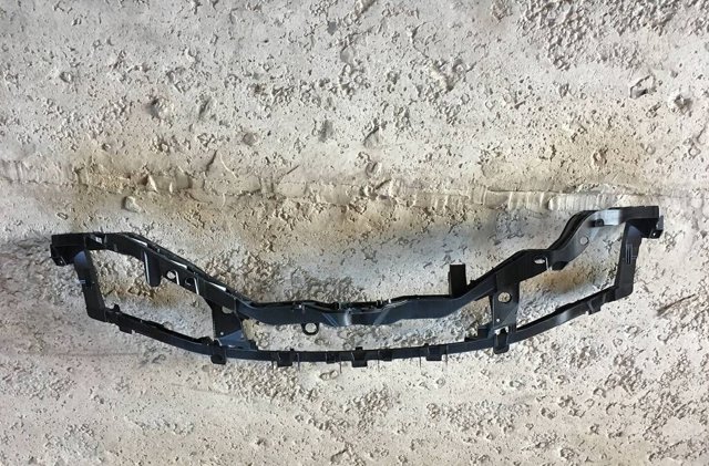 Панель передня Polcar 320204 ціна, від 59.93 USD