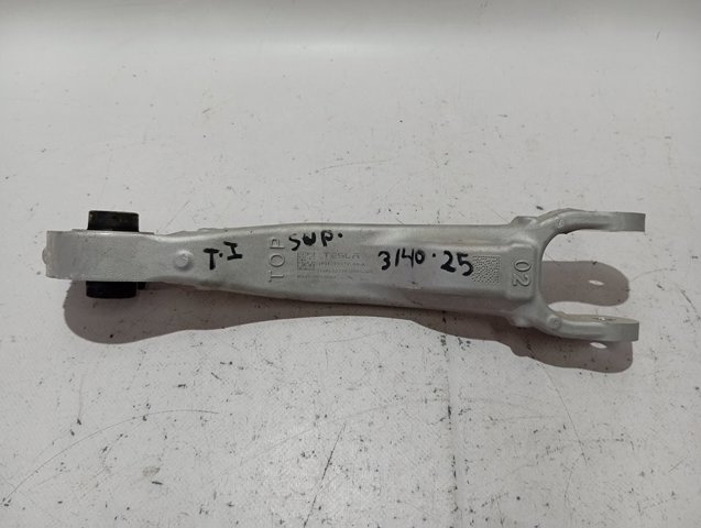  Tesla 128842700A ціна, від 31.67 USD