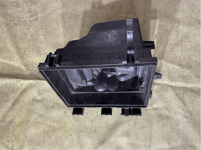 Корпус повітряного фільтра Ford DS739A612AC ціна, від 63.06 USD