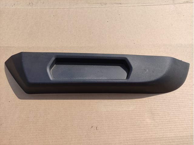  VAG 5NN86825482V ціна, від 8.79 USD