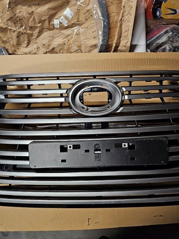 5310160L00 Toyota Решітка радіатора
