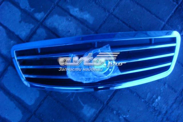 1801360180 Geely Решітка радіатора