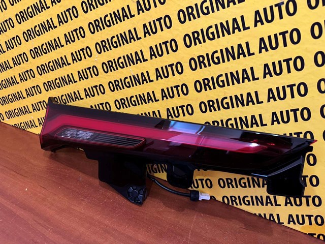KMV6513G0A Mazda Задня ліва внутрішня фара
