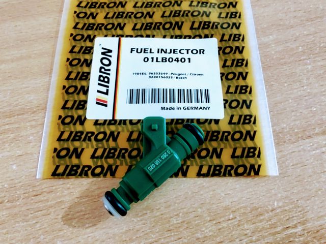 01LB0401 Libron Форсунка вприску палива