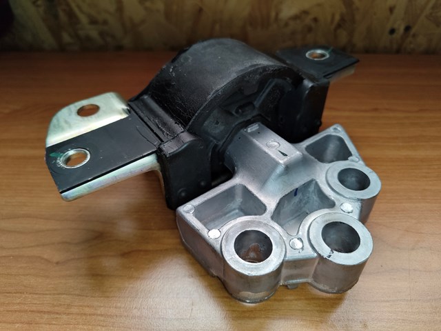 Подушка (опора) двигуна, права верхня Corteco 49374417 ціна, від 41.35 USD