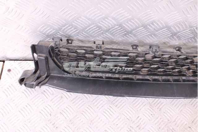 Решітка переднього бампера, центральна Jaguar T2H4014 ціна, від 44.99 USD