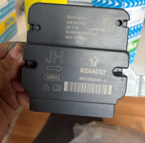  Renault (RVI) 985106290R ціна, від  USD