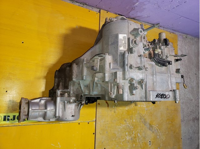 21210RWE010 Honda 