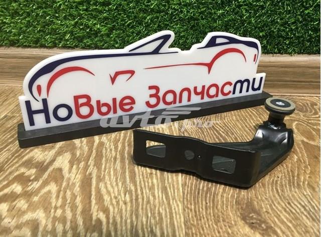 Ролик двері бічної/зсувної, правий верхній Polcar 5556Z73 ціна, від 12.35 USD