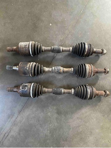 Купити GD722560XD Mazda 