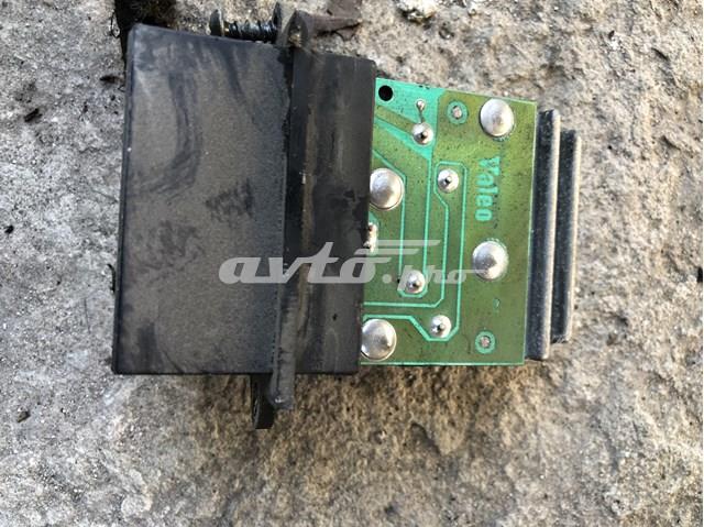 Резистор обігрівача General Motors 90541011 ціна, від 24.70 USD