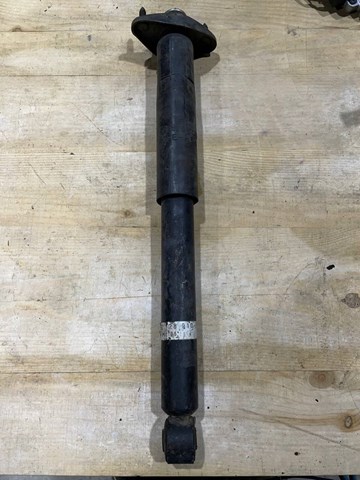 Купити EG2128910 Mazda Стійка амортизатора задня
