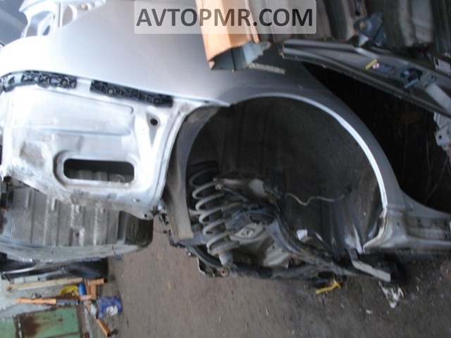 6161153040 Toyota Крило заднє праве